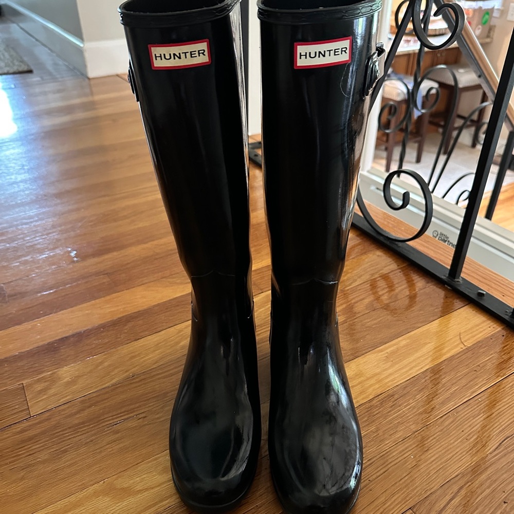 Hunter Glossy Black Tall Boots